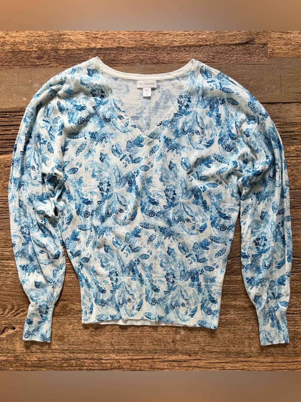 Garnet Hill 100% Merino Wool Floral V Neck Sweater Blue XS